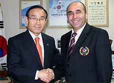 Mayor of Bucheon Hong Gun Pyo and Martin Bogard